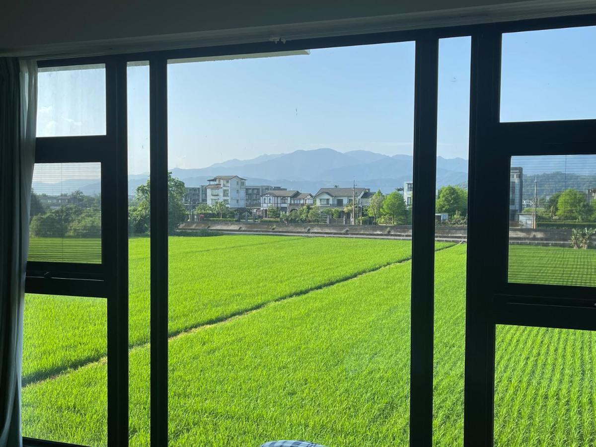 方興top會館 全新包棟電梯民宿 Sanxing Township Exterior foto