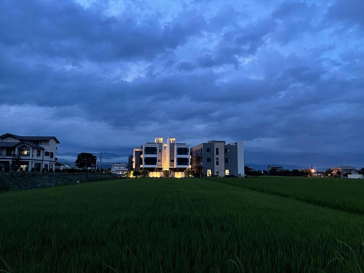 方興top會館 全新包棟電梯民宿 Sanxing Township Exterior foto
